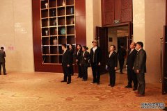 脑力激发奇思多积极落地措施实——欧堡利亚大酒店成功召开2015年经营管理头